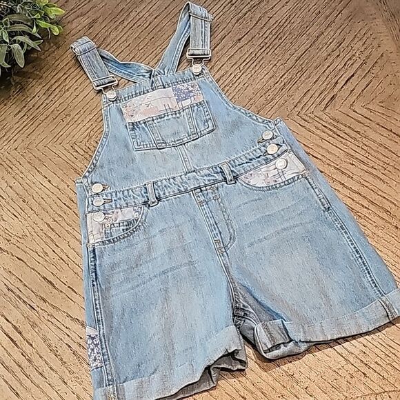 Girls denim overall shorts size 9/10 Forever 21 - Picture 9 of 9